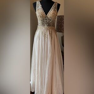 listing-status-banner